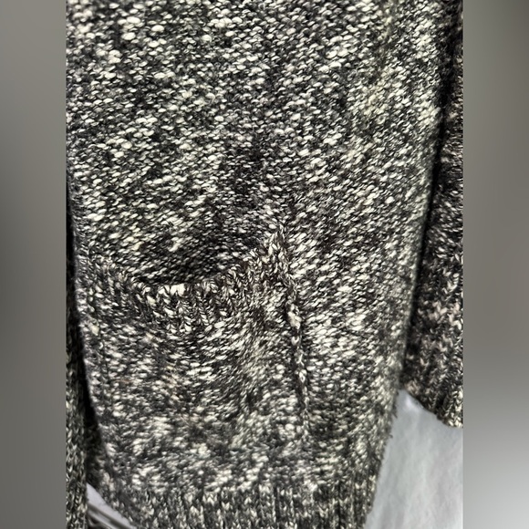 Lane Bryant Black and White Textured Knit Cardigan Sweater 18 20 - Picture 2 of 4